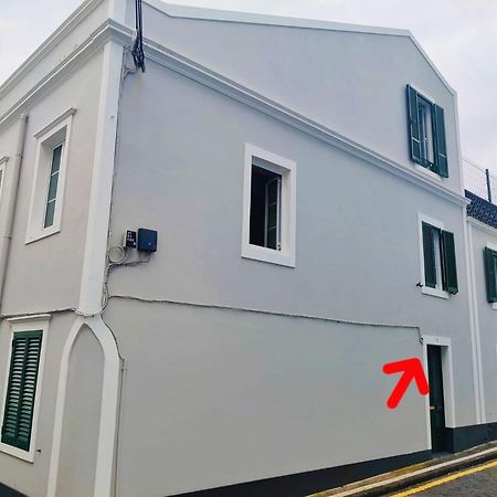 Santi E Benny Apartment ポンタ・デルガダ エクステリア 写真